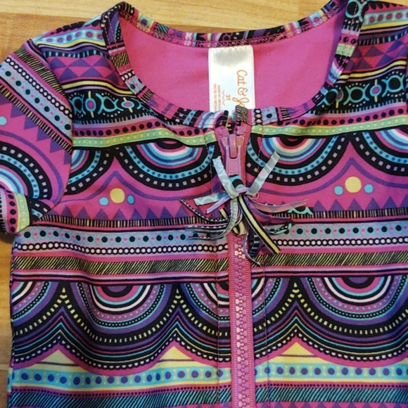 Cat and Jack bathing suit - Picture 3 of 4